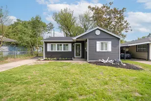 4310 W 22nd Pl, Gary, IN 46404 - Photo 2