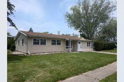 754 W 67th Avenue, Merrillville, IN 46410 - Photo 1