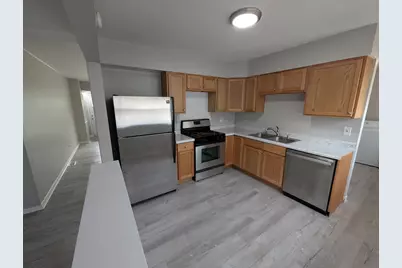 754 W 67th Avenue, Merrillville, IN 46410 - Photo 2