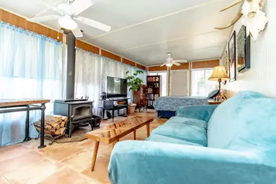 579 E 800 N, Wheatfield, IN 46392 - Photo 10