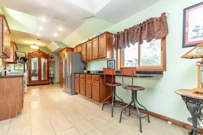 579 E 800 N, Wheatfield, IN 46392 - Photo 8