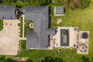 427 N State Rd 149, Valparaiso, IN 46385 - Photo 4