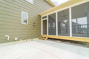 4805 Princess Dr, Valparaiso, IN 46383 - Photo 2