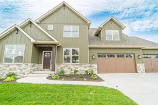 4805 Princess Dr, Valparaiso, IN 46383 - Photo 1