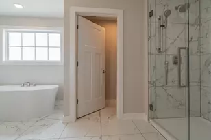 4805 Princess Dr, Valparaiso, IN 46383 - Photo 40