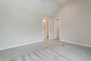 4805 Princess Dr, Valparaiso, IN 46383 - Photo 48