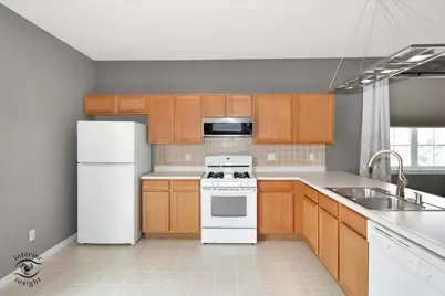 1059 Poppyfield Place, Schererville, IN 46375 - Photo 8