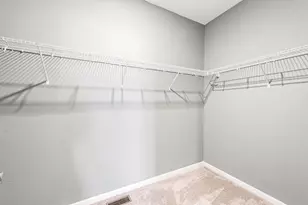 8723 Graystone Dr, Lowell, IN 46356 - Photo 18