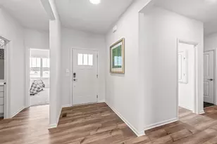 8723 Graystone Dr, Lowell, IN 46356 - Photo 2