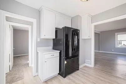 2156 Washington Circle, Munster, IN 46321 - Photo 4