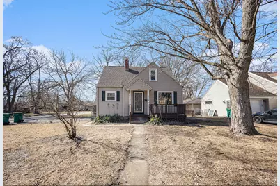 2156 Washington Circle, Munster, IN 46321 - Photo 1