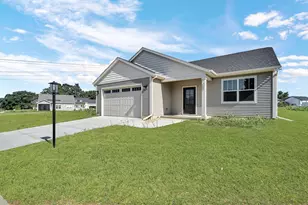 305 Apple Grove Ln, Valparaiso, IN 46385 - Photo 2