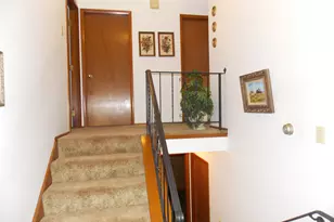 613 Dogwood Dr, Trail Creek, IN 46360 - Photo 18