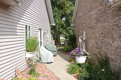 1641 Magnolia Drive, Hobart, IN 46342 - Photo 28