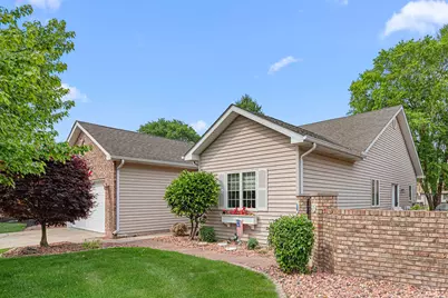 1641 Magnolia Drive, Hobart, IN 46342 - Photo 4