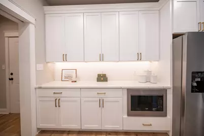 400 W 18th Street # A, La Porte, IN 46350 - Photo 12