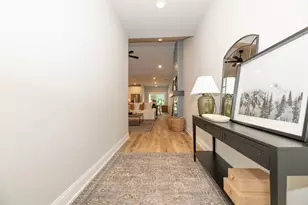 400 W 18th St, La Porte, IN 46350 - Photo 2