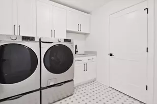 9601 Sweetspire Ave, Saint John, IN 46373 - Photo 40