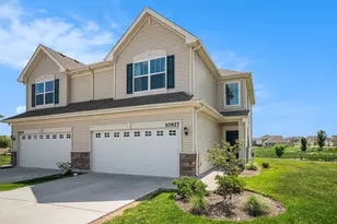 10927 Illinois Dr, Crown Point, IN 46307 - Photo 6