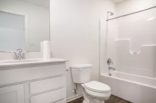 10927 Illinois Dr, Crown Point, IN 46307 - Photo 16