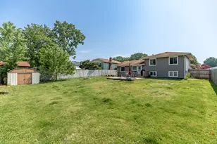 8624 Garfield Ave, Munster, IN 46321 - Photo 26