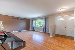 8624 Garfield Ave, Munster, IN 46321 - Photo 8