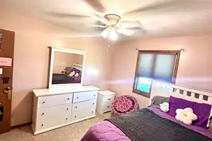 114 Beech Ct, Hebron, IN 46341 - Photo 8