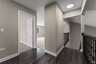 5888 Adams St, Merrillville, IN 46410 - Photo 10