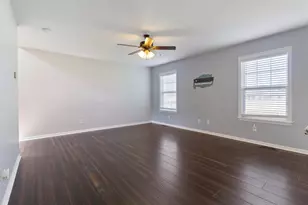 330 Willow St, Lowell, IN 46356 - Photo 4