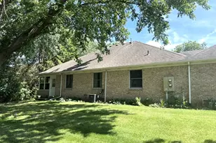 641 D Begonia St SE, Demotte, IN 46310 - Photo 6