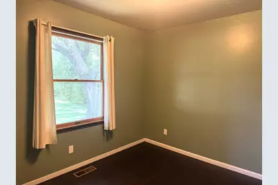 641 D Begonia Street SE, Demotte, IN 46310 - Photo 36