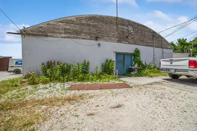 821 S Halleck Street, Demotte, IN 46310 - Photo 10