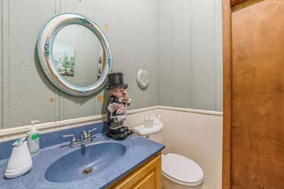 821 S Halleck Street, Demotte, IN 46310 - Photo 6