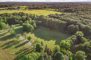 10406 N 300 E, La Porte, IN 46350 - Photo 18