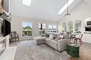 5000 Spinnaker Ln, Crown Point, IN 46307 - Photo 2