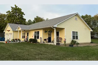 409 S Jefferson Street, Hebron, IN 46341 - Photo 4