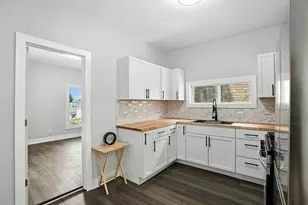 4722 Tod Ave, East Chicago, IN 46312 - Photo 16