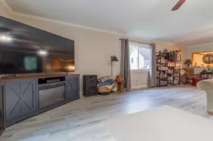 652 N 600 E, Westville, IN 46391 - Photo 22