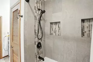 1246 River Dr, Munster, IN 46321 - Photo 20