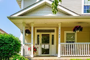 1162 Chesterfield Ave, Westchester Township, IN 46304 - Photo 2