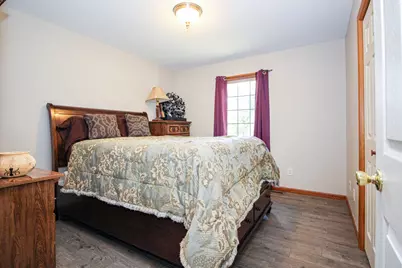 11546 Georgetown Drive, Demotte, IN 46310 - Photo 16