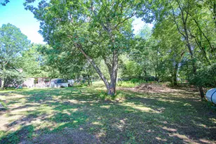 11546 Georgetown Dr, Demotte, IN 46310 - Photo 24