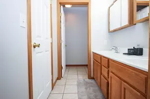 11546 Georgetown Dr, Demotte, IN 46310 - Photo 14