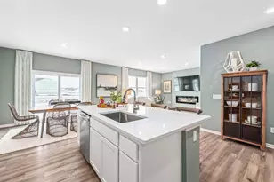 8817 Graystone Dr, Lowell, IN 46356 - Photo 6