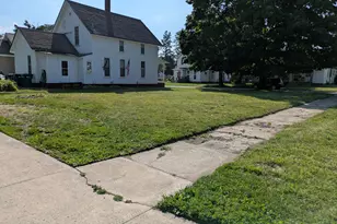 906 Linwood Ave, La Porte, IN 46350 - Photo 14