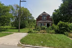 1123 Garfield St, Gary, IN 46404 - Photo 2