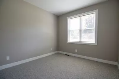 705 E St Louis Street, Knox, IN 46534 - Photo 12