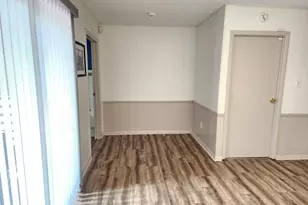 2933 79th Pl W, Merrillville, IN 46410 - Photo 12