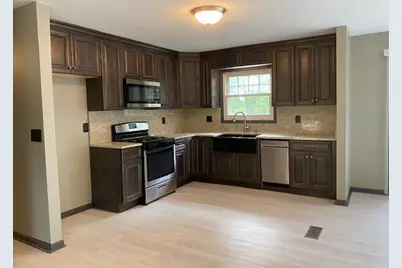 3808 Kingsway Drive, Crown Point, IN 46307 - Photo 2