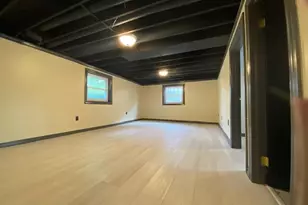 3808 Kingsway Dr, Crown Point, IN 46307 - Photo 14